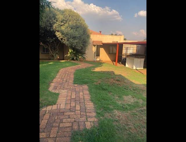 3 BEDROOM PROPERTY TO RENT IN PRIMROSE